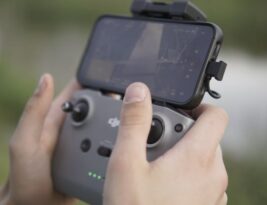 What Role Does Touchscreen Compatibility Play in Mobile Optimization?