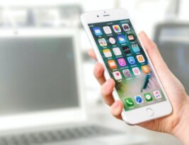 How to Choose between a Mobile App and a Responsive Website?